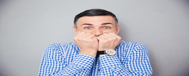 Stress Angst nervoeser Mann